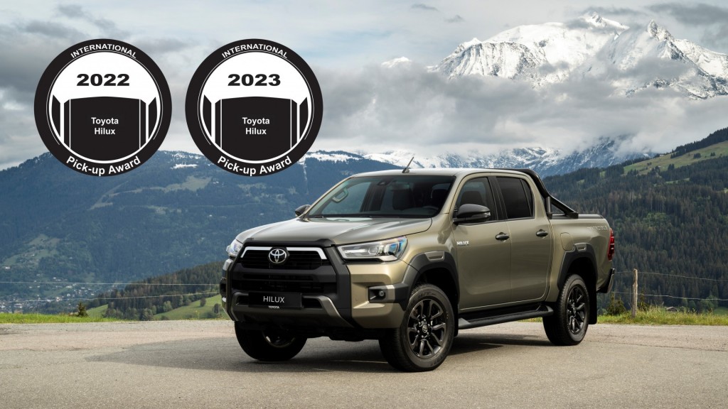 Toyota_Hilux_Ev_Pickupja_2022_2023