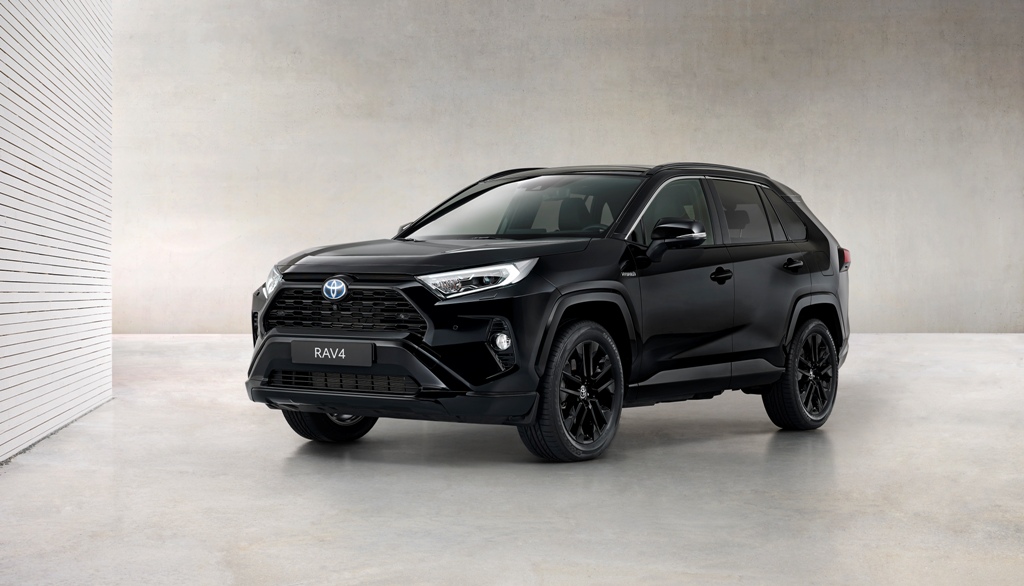 Toyota_RAV4_Hybrid_Black_Edition_1
