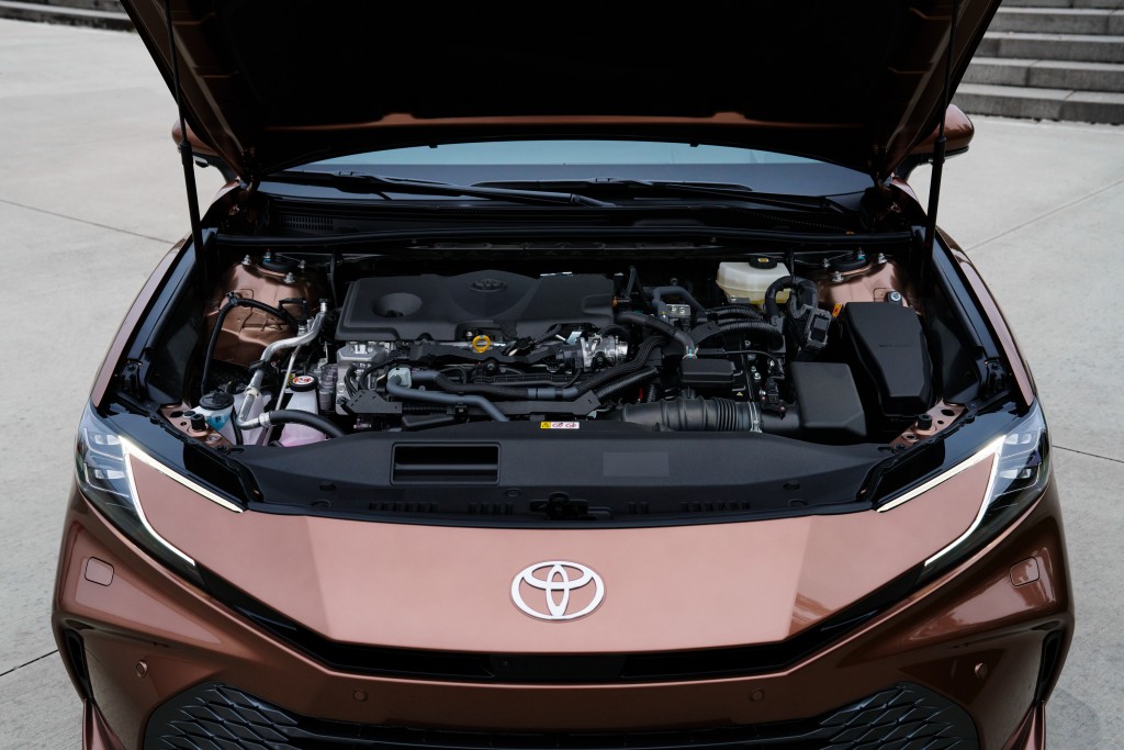 vadonatu_Toyota_Camry (2)